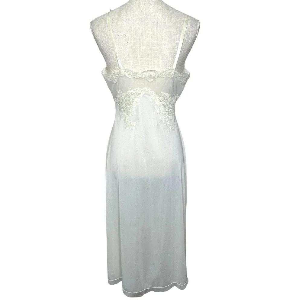 Vintage Vanity Fair Full Slip Dress Size 36‎ Light Yellow Lace Pleats - Picture 2 of 12